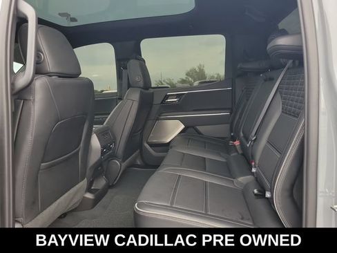Used 2025 GMC Sierra EV Denali AWD/4WD image 12
