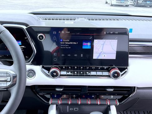 New 2026 GMC Canyon AT4X w/ LPO, Black Badging Package image 13