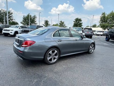 Certified 2019 Mercedes-Benz E 300 4MATIC image 14