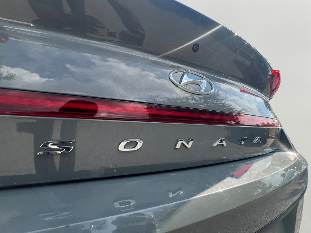 Used 2023 Hyundai Sonata SE FWD image 28