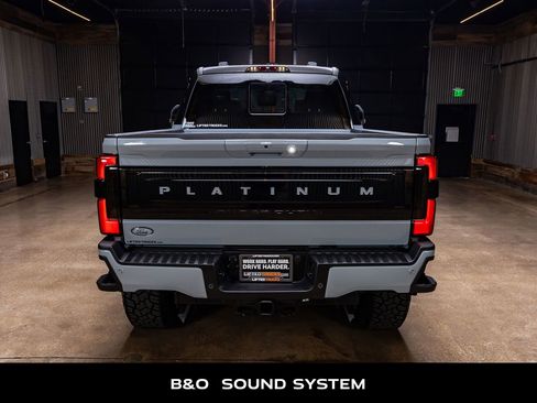 Used 2026 Ford F350 Platinum w/ Platinum Plus Package AWD/4WD image 8