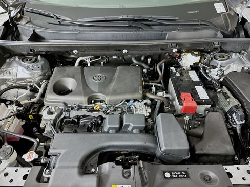 Used 2025 Toyota RAV4 LE image 31