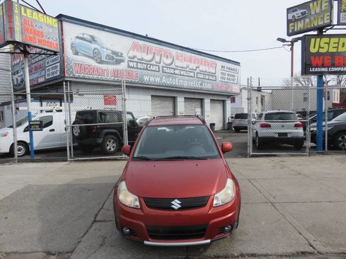 Used 2008 Suzuki SX4 AWD Hatchback w/ Touring Pkg image 6