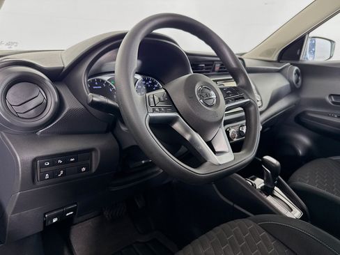 Used 2021 Nissan Kicks S FWD image 21