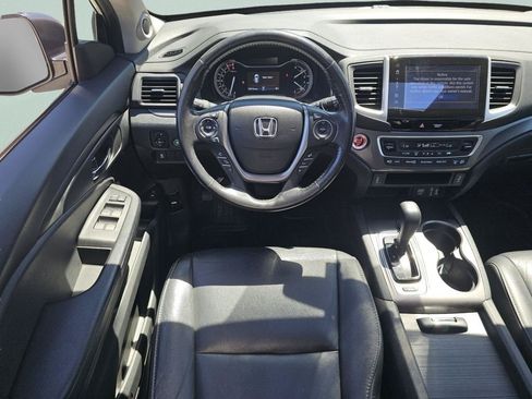 Used 2017 Honda Pilot EX-L image 4