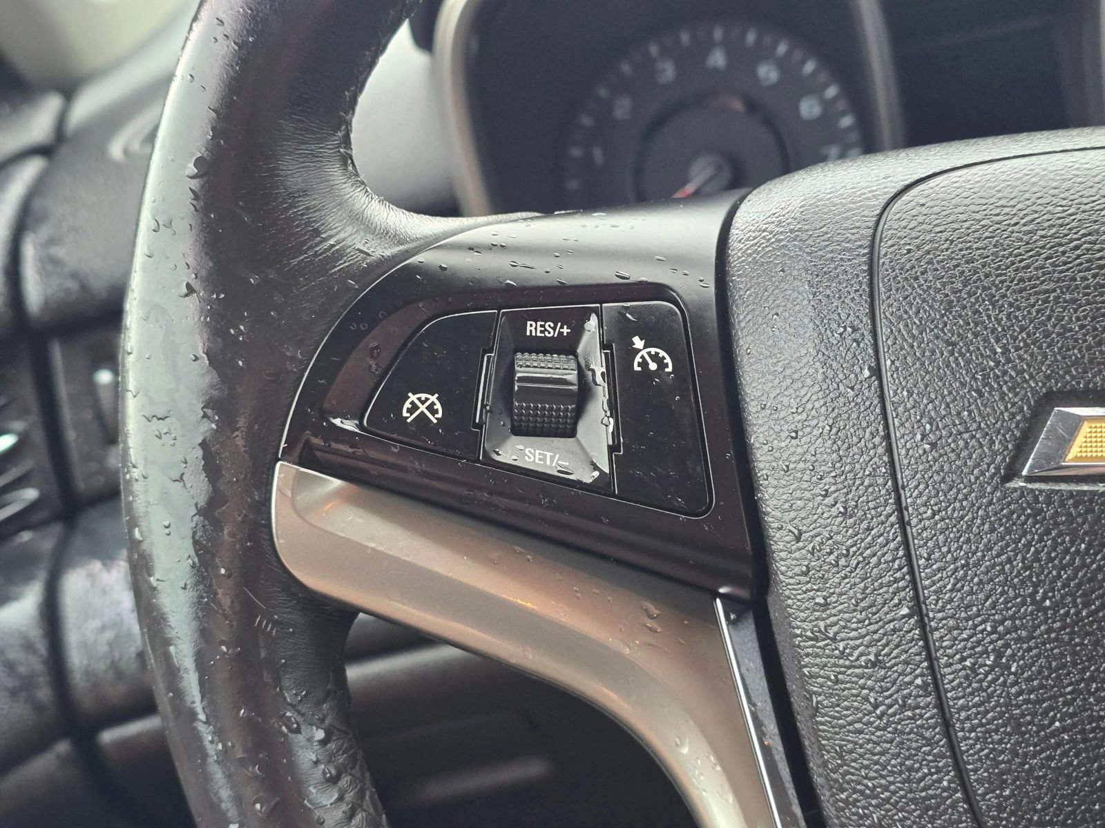 Used 2015 Chevrolet Malibu LT FWD image 24
