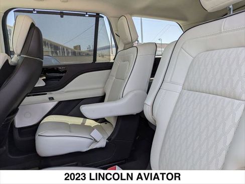 Used 2023 Lincoln Aviator Black Label w/ Dynamic Handling Package AWD/4WD image 24