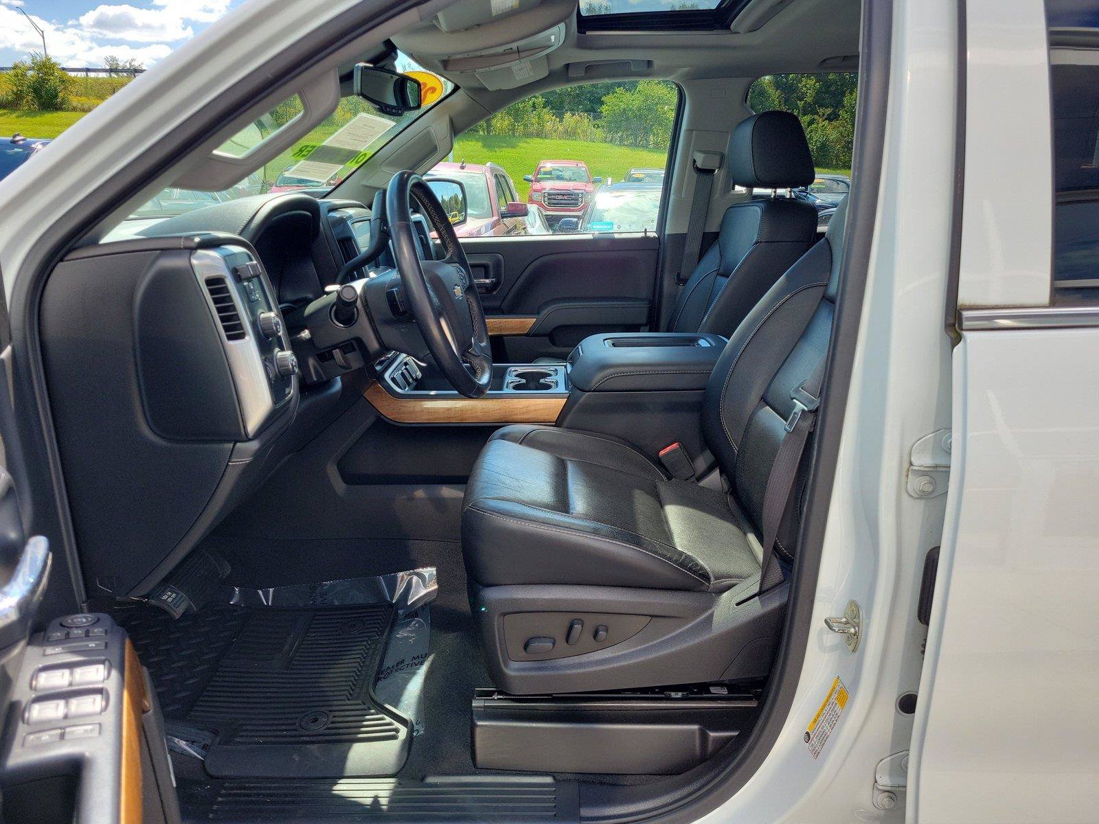 Used 2019 Chevrolet Silverado 2500 LTZ w/ Duramax Plus Package AWD/4WD image 15