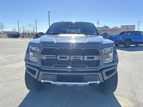 Used 2018 Ford F150 Raptor w/ Equipment Group 802A Luxury image 8