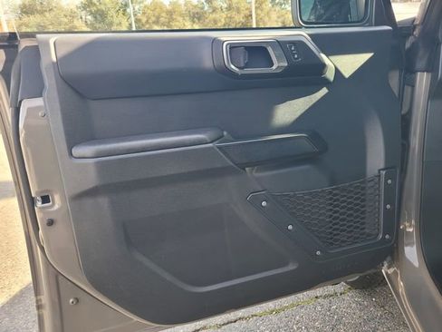 Certified 2025 Ford Bronco Big Bend image 16