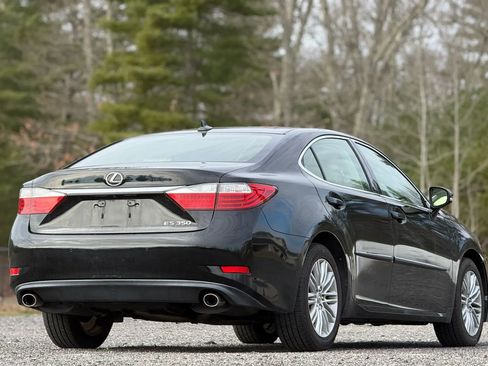 Used 2014 Lexus ES 350 ES 350 Sedan 4D w/ Luxury Package image 4