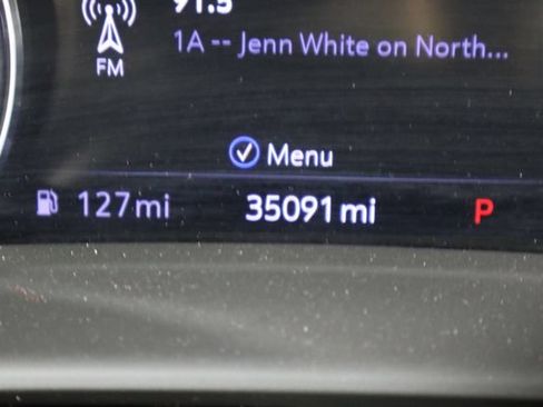 Used 2023 Buick Envision Avenir FWD image 37