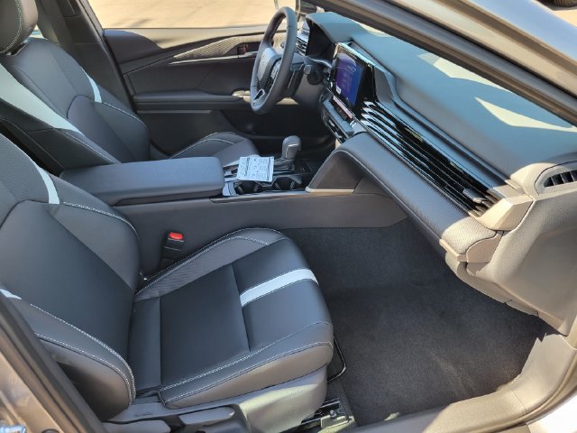 New 2026 Toyota Camry SE FWD image 18