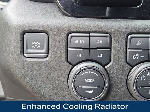 Used 2025 Chevrolet Silverado 1500 High Country w/ Technology Package AWD/4WD image 11