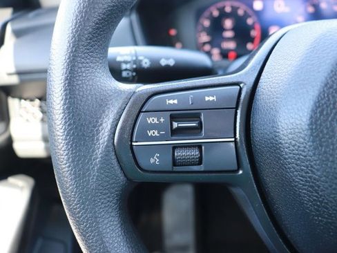Used 2024 Honda Accord EX image 20