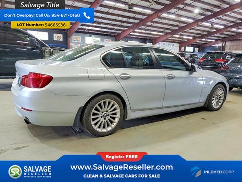 Used 2011 BMW 535i xDrive Sedan AWD/4WD image 4