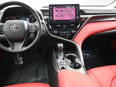 Used 2023 Toyota Camry XSE FWD image 14