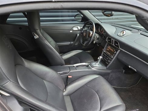 Used 2012 Porsche 911 Turbo S image 17