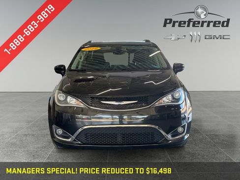 Used 2019 Chrysler Pacifica Touring-L FWD image 13