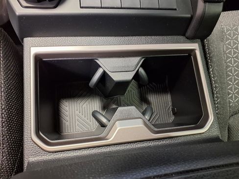 New 2026 Toyota 4Runner SR5 image 18