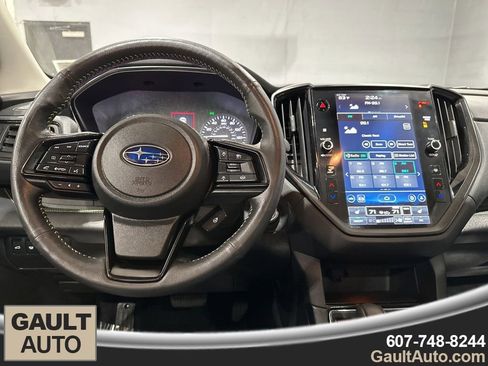 Used 2023 Subaru Ascent Onyx Edition image 8