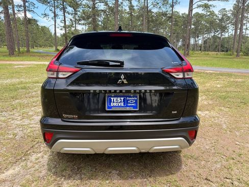 Used 2024 Mitsubishi Eclipse Cross AWD image 4