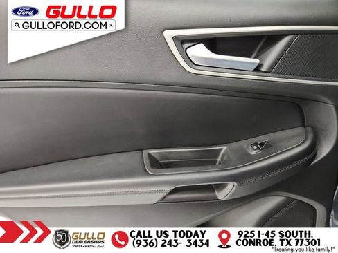 Used 2023 Ford Edge SEL image 16