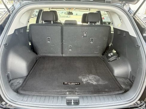 Used 2020 Hyundai Tucson SE FWD image 14