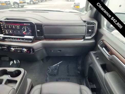 Used 2025 GMC Sierra 1500 SLT image 21