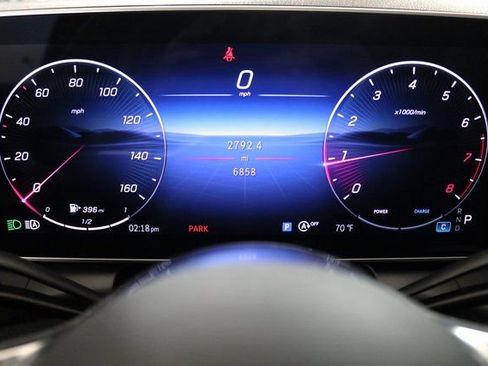 Used 2025 Mercedes-Benz GLC 300 4MATIC image 21