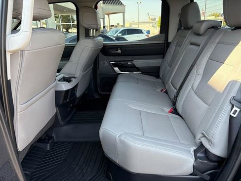 Used 2024 Toyota Tundra Limited image 28