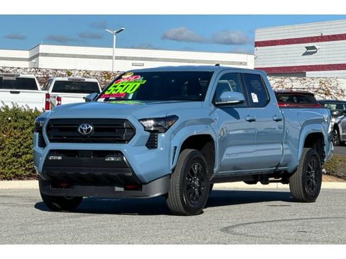 New 2026 Toyota Tacoma SR5 RWD image 8