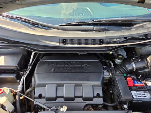 Used 2011 Honda Odyssey EX-L image 50