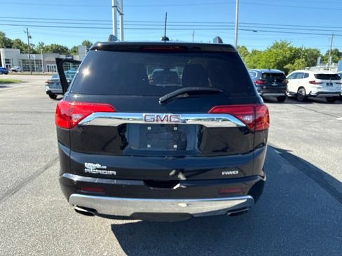 Used 2019 GMC Acadia Denali w/ Technology Package AWD/4WD image 23