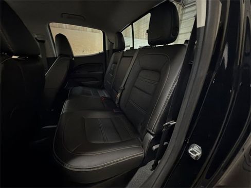 Certified 2022 GMC Canyon Denali image 23