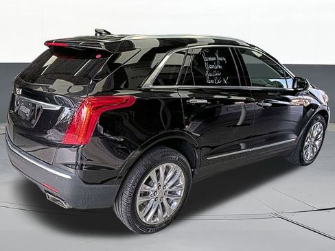 Used 2019 Cadillac XT5 Premium Luxury image 6