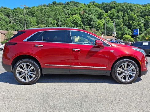 Used 2025 Cadillac XT5 Premium Luxury AWD/4WD image 7