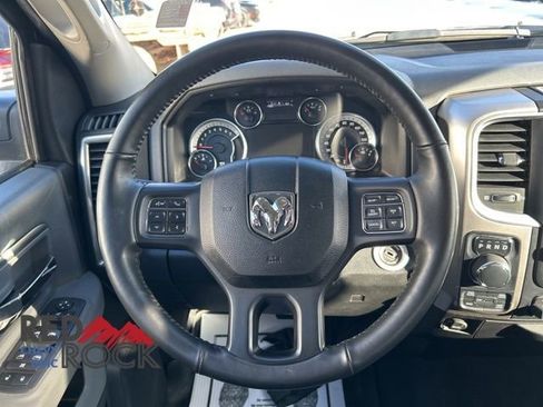 Used 2019 RAM 1500 Big Horn image 12