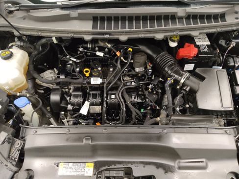 Used 2019 Ford Edge Titanium FWD image 30