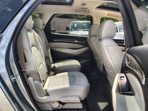 Used 2024 Buick Enclave Avenir FWD image 28
