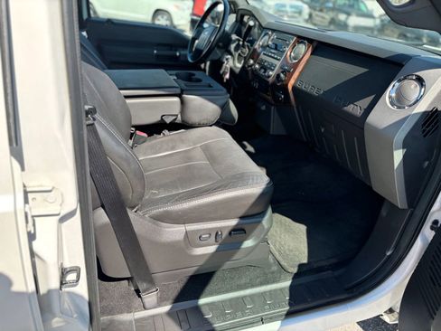 Used 2012 Ford F250 Lariat w/ Chrome Pkg AWD/4WD image 16