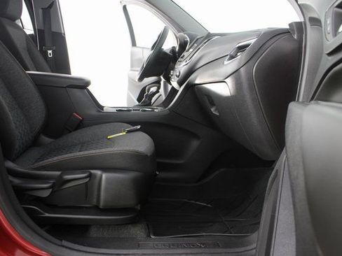 Used 2024 Chevrolet Equinox LT w/ LPO, Floor Liner Package image 20
