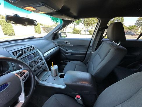 Used 2015 Ford Explorer 4WD Police Interceptor w/ Interior Upgrade Package image 26