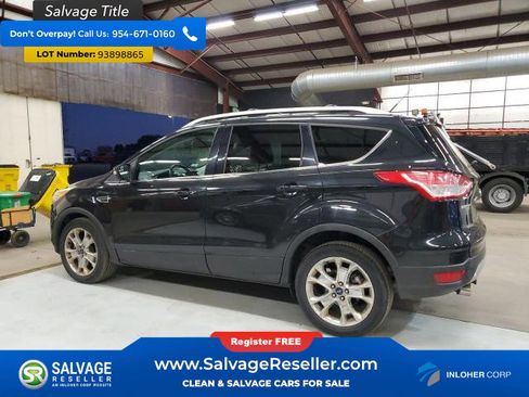 Used 2013 Ford Escape Titanium image 3