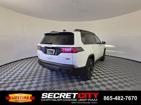 New 2026 Jeep Cherokee Overland AWD/4WD image 7