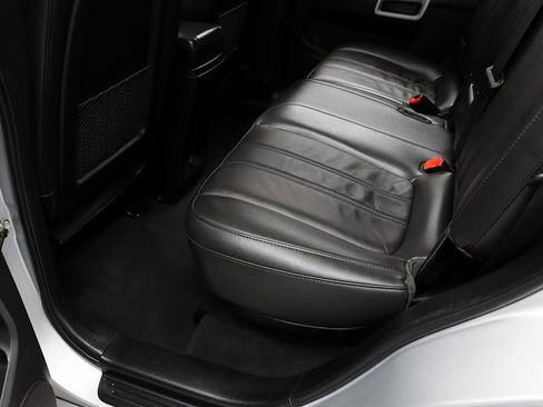 Used 2014 Chevrolet Captiva Sport LT w/ Convenience Package image 24