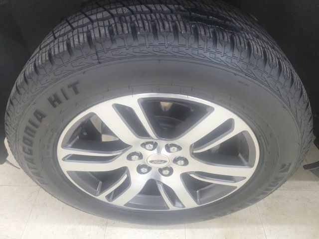 Used 2024 Ford Expedition Max Limited AWD/4WD image 10