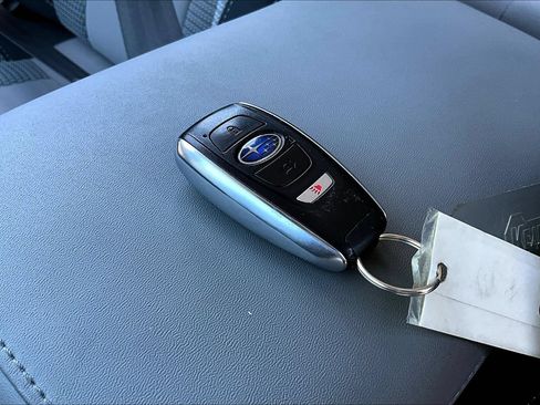 Used 2023 Subaru Outback Premium AWD/4WD image 35