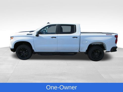 Certified 2024 Chevrolet Silverado 1500 Custom Trail Boss w/ LPO, Dark Essentials Package AWD/4WD image 2