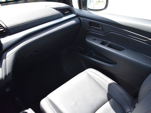 Used 2025 Honda Odyssey Sport-L image 22